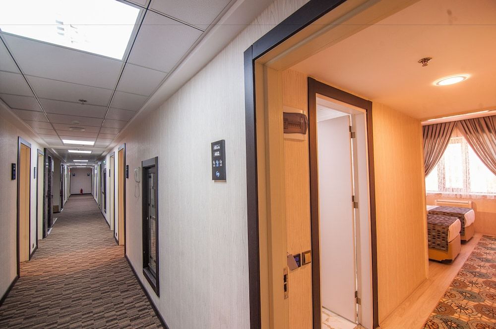 Dundar Hotel Deluxe Double or Twin Room 22