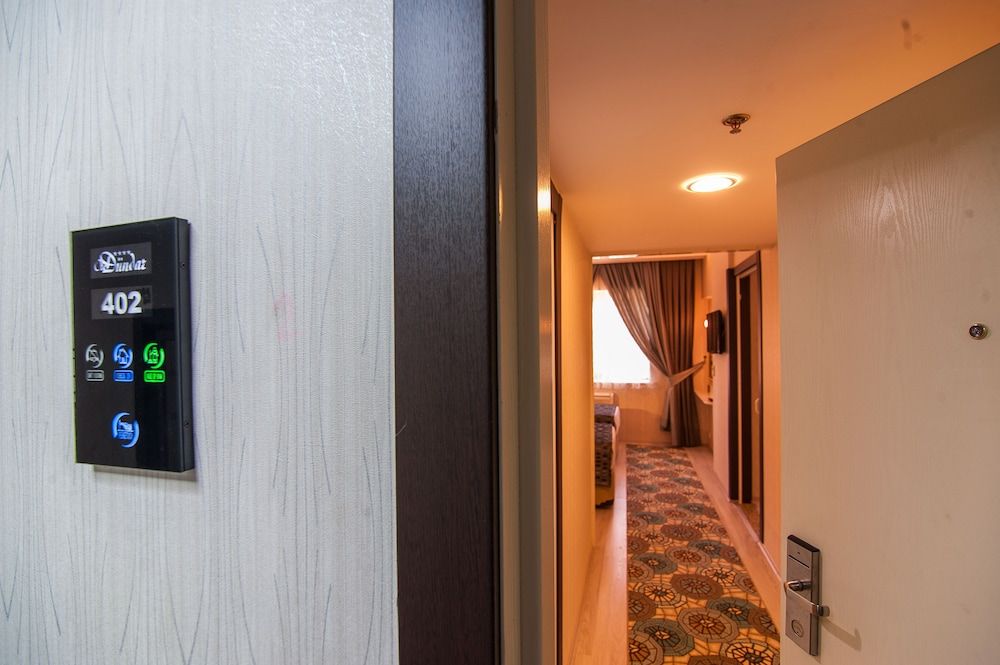 Dundar Hotel Deluxe Double or Twin Room 23