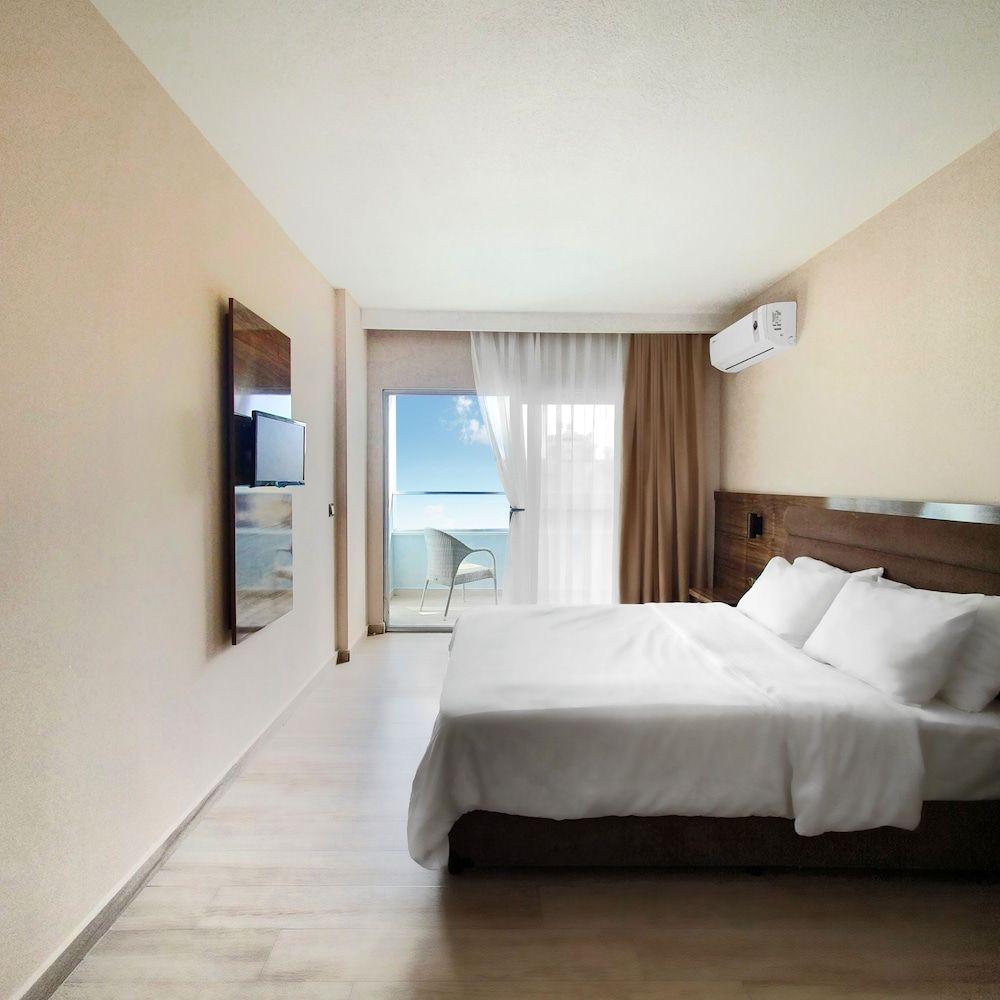 Standard Room, 1 Double Bed, Non Smoking, Balcony