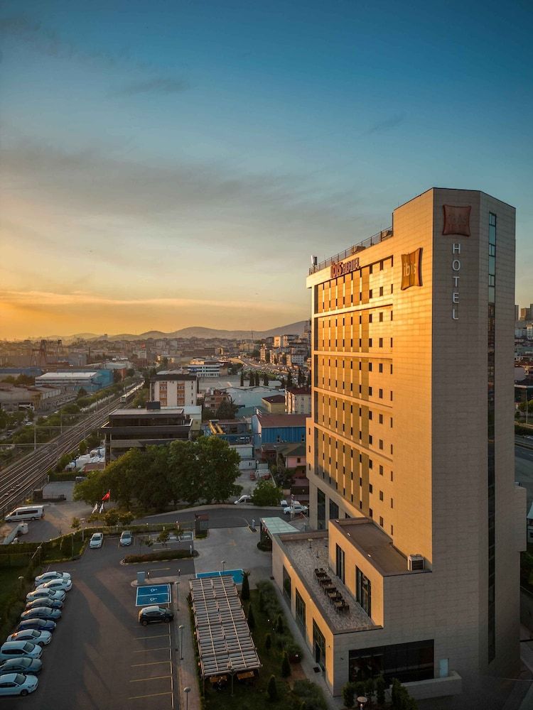 undefined Ibis Istanbul Tuzla Hotel 3