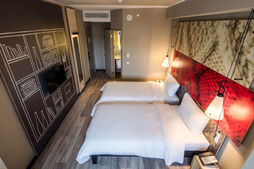 undefined Ibis Istanbul Tuzla Hotel 10