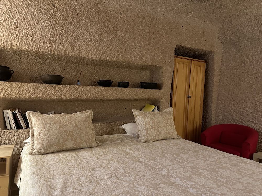 Kistar Cave Hotel Premier Room 3