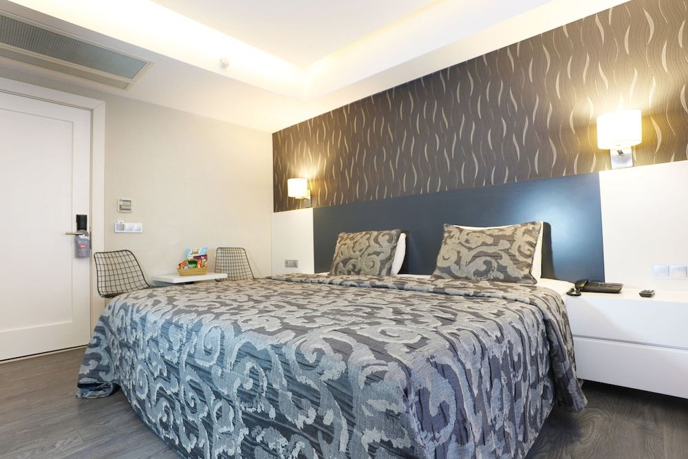undefined Riva Hotel Alsancak 2