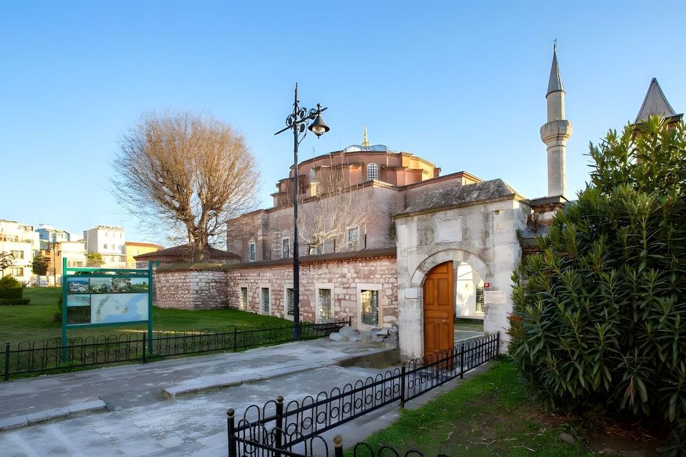 undefined Sofia Corner Hotel 5