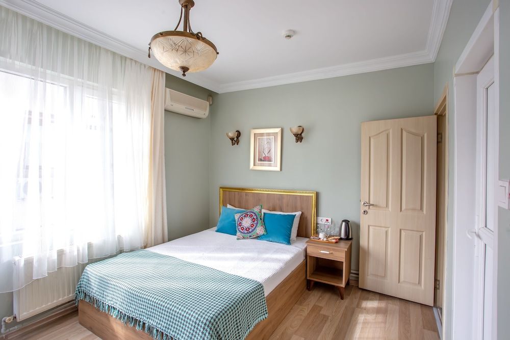 undefined Sofia Corner Hotel 2