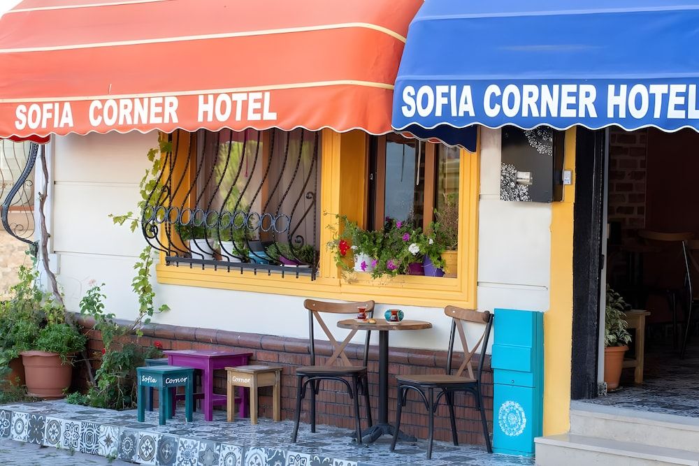 undefined Sofia Corner Hotel 4