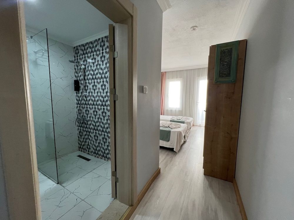 Ibrahim Bey Hotel Standard Double or Twin Room 2