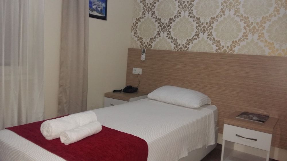 Nicea Hotel Economy Single Room 2