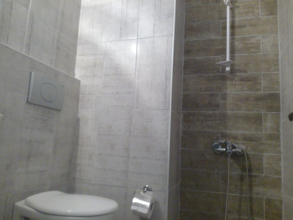 Nicea Hotel Economy Single Room 3