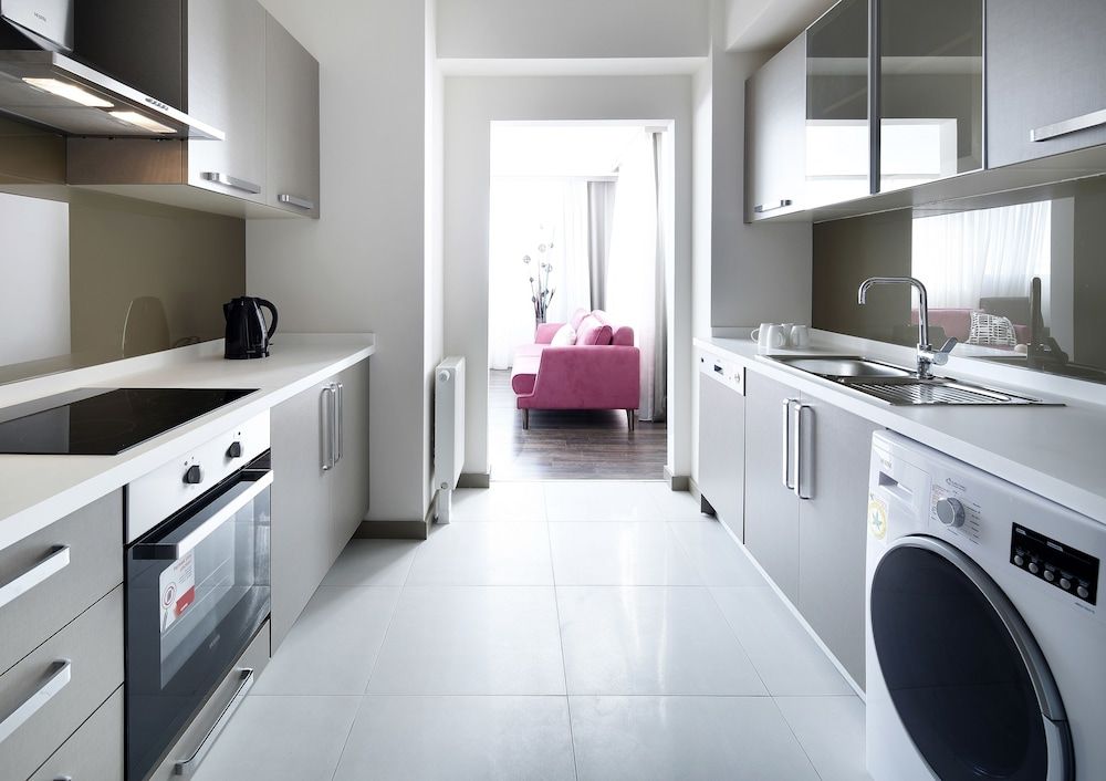 Prime Suites Executive Suite, 3 Bedrooms 3