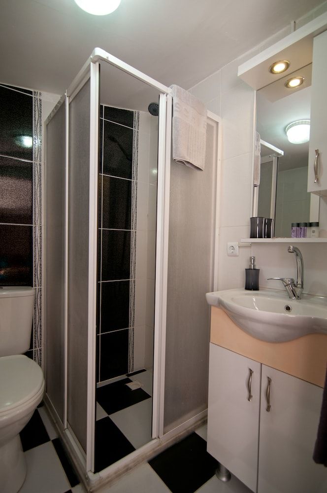 Kamondo Apartments Superior Apartment, Balcony 14