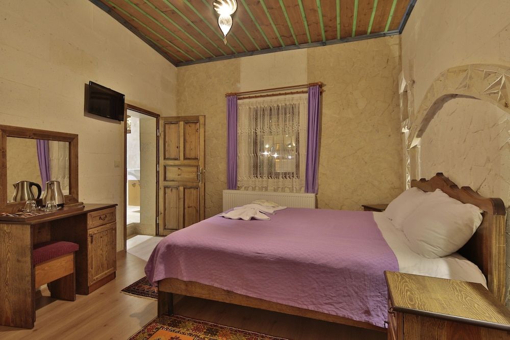 undefined Relic House