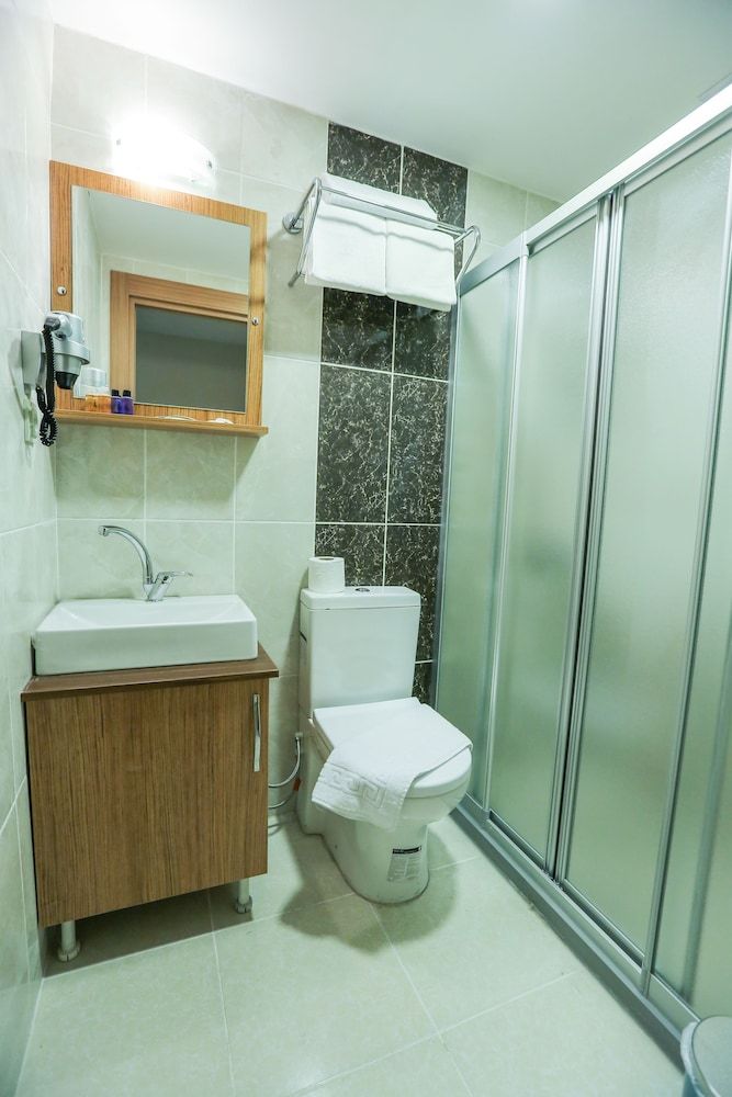 Grand Istanbul Airport Hotel Deluxe Double Room, 1 Bedroom, Non Smoking, City View 6