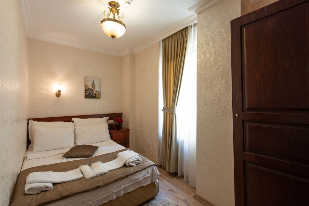 Sultanahmet Cesme Hotel Economy Double Room 4