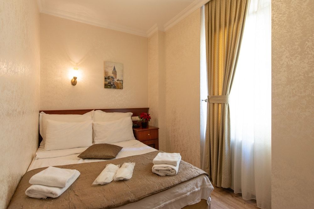 Sultanahmet Cesme Hotel Economy Double Room 6