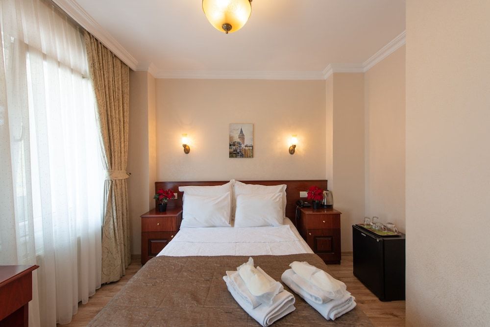 Sultanahmet Cesme Hotel Economy Double Room 13