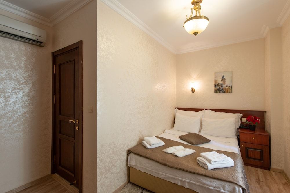 Sultanahmet Cesme Hotel Economy Double Room 10