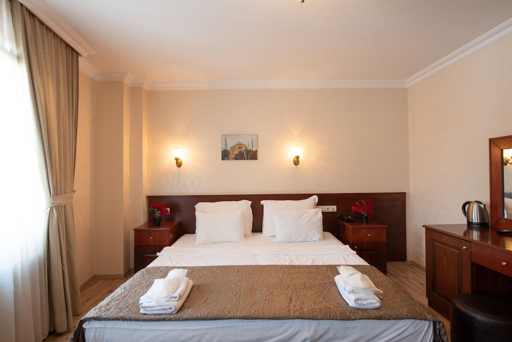 Sultanahmet Cesme Hotel Economy Double Room 18