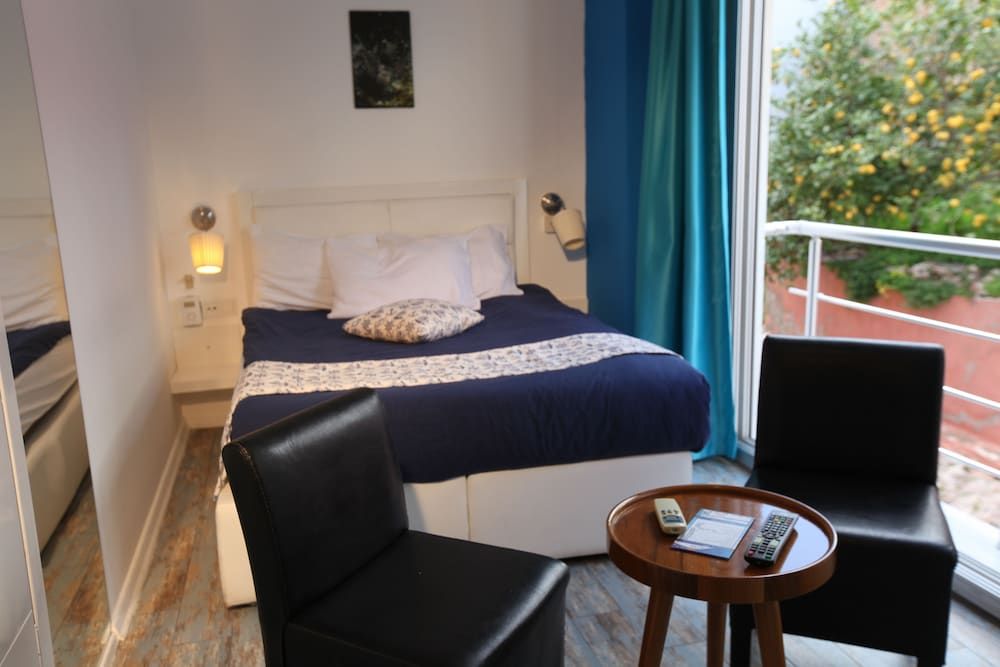 Larimar Boutique Hotel Standard Double Room, City View 10