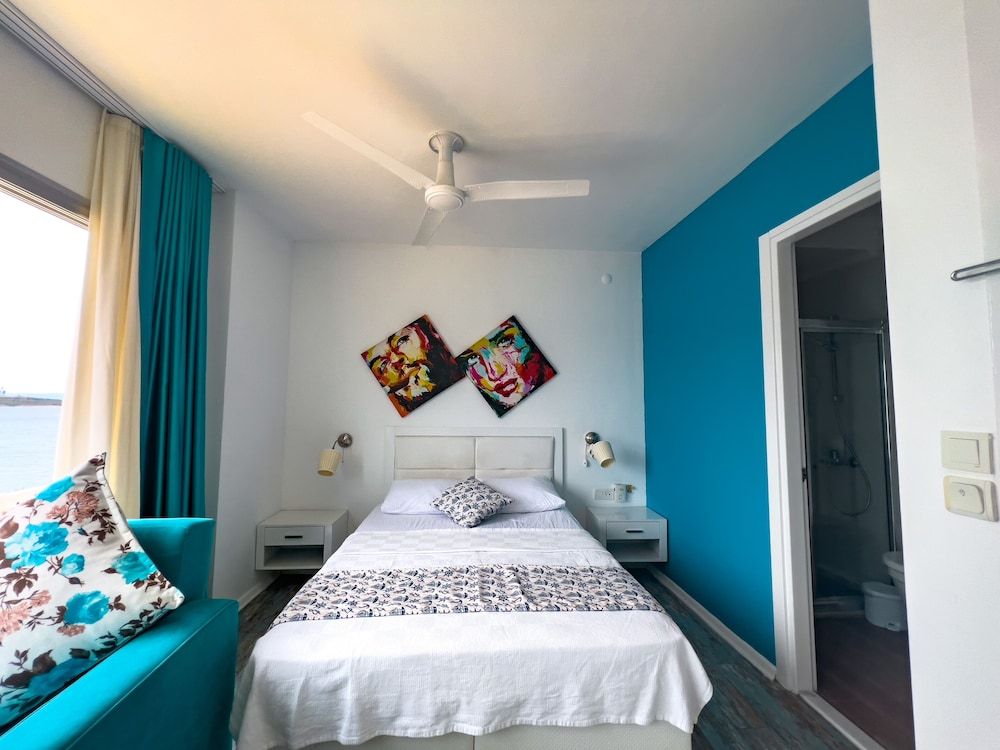 Larimar Boutique Hotel Deluxe Double Room, Sea View 8