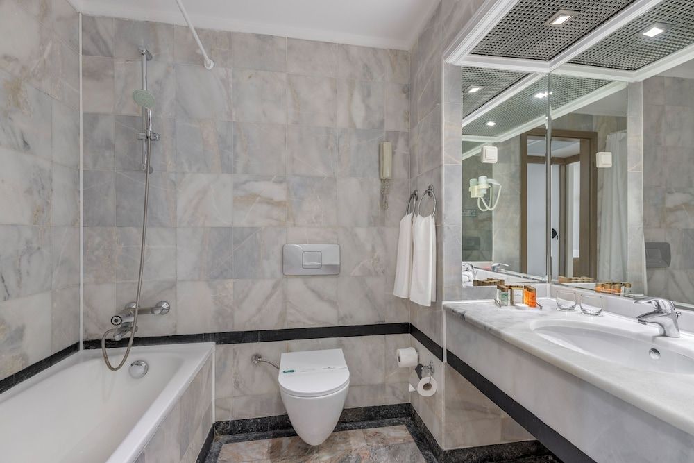 undefined Green Max Hotel 10