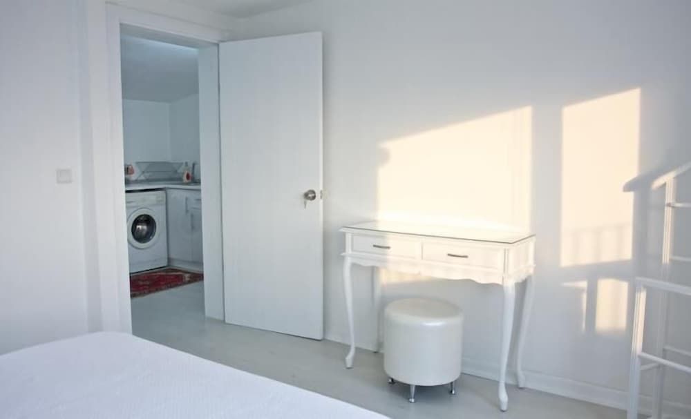 Tarus Bosphorus Apartments Besiktas Apartment, 1 Bedroom, Terrace, Sea View 11