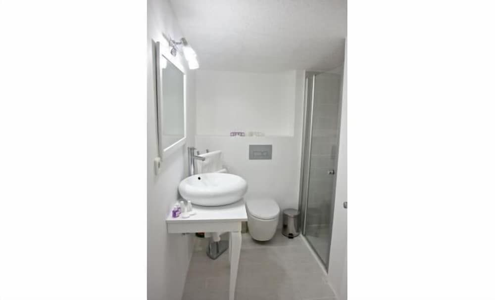 Tarus Bosphorus Apartments Besiktas Apartment, 1 Bedroom, Terrace, Sea View 9