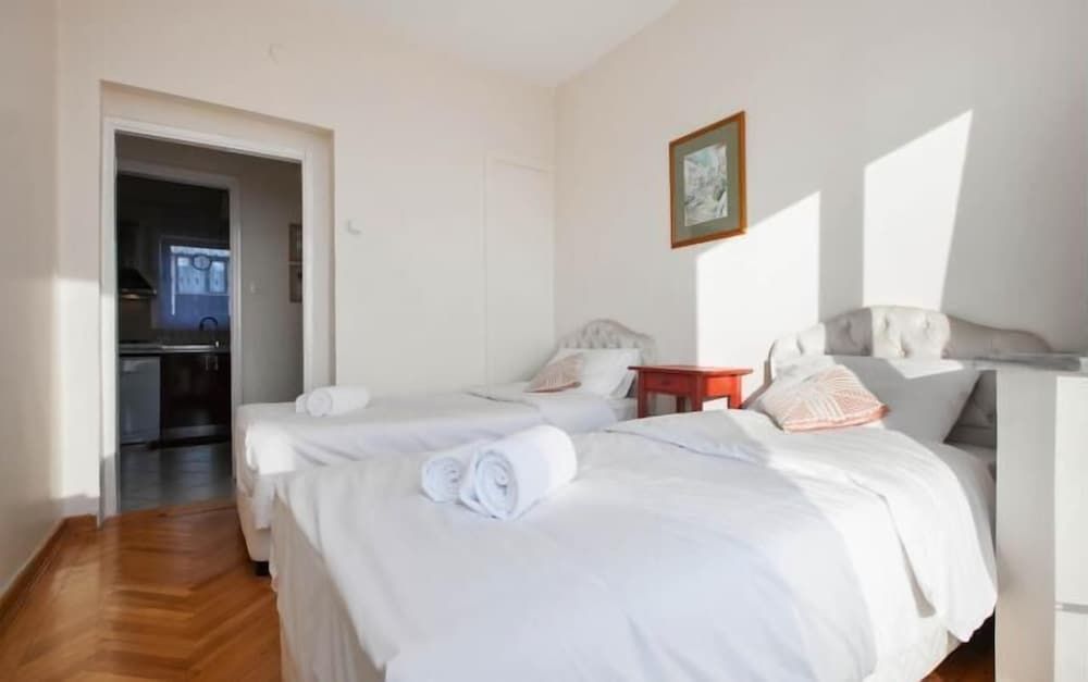 Tarus Bosphorus Apartments Besiktas Apartment, 3 Bedrooms, Terrace, Sea View 10