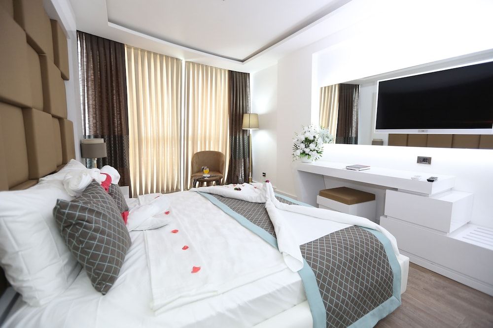 Elips Royal Hotel & Spa Standard Double or Twin Room 6