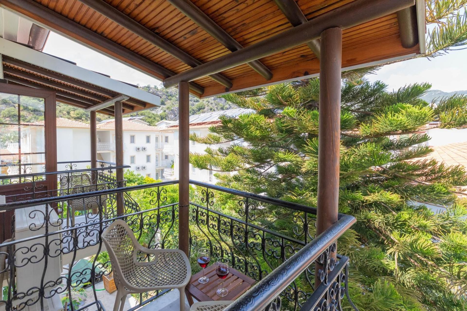 Double Room with Balcony - Ground Floor