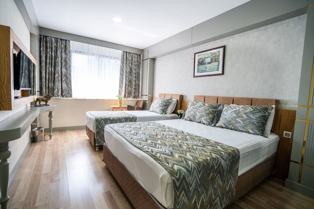 Lion City Hotel Kizilay Twin Room 3