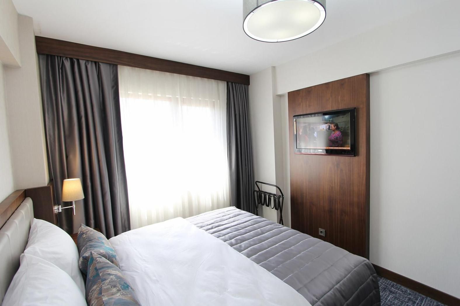 Hotel Pisa Double Room 2