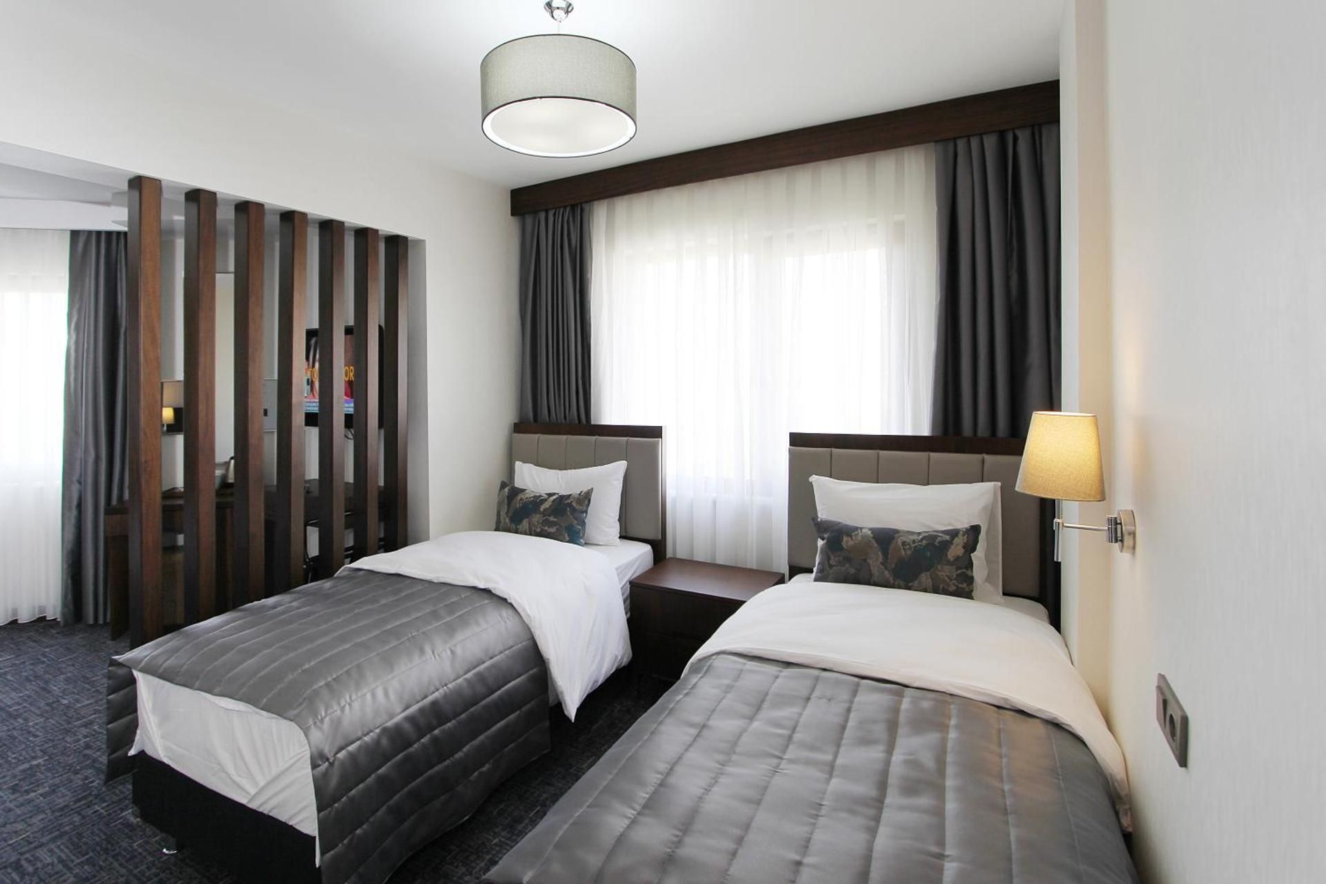 undefined Hotel Pisa 10