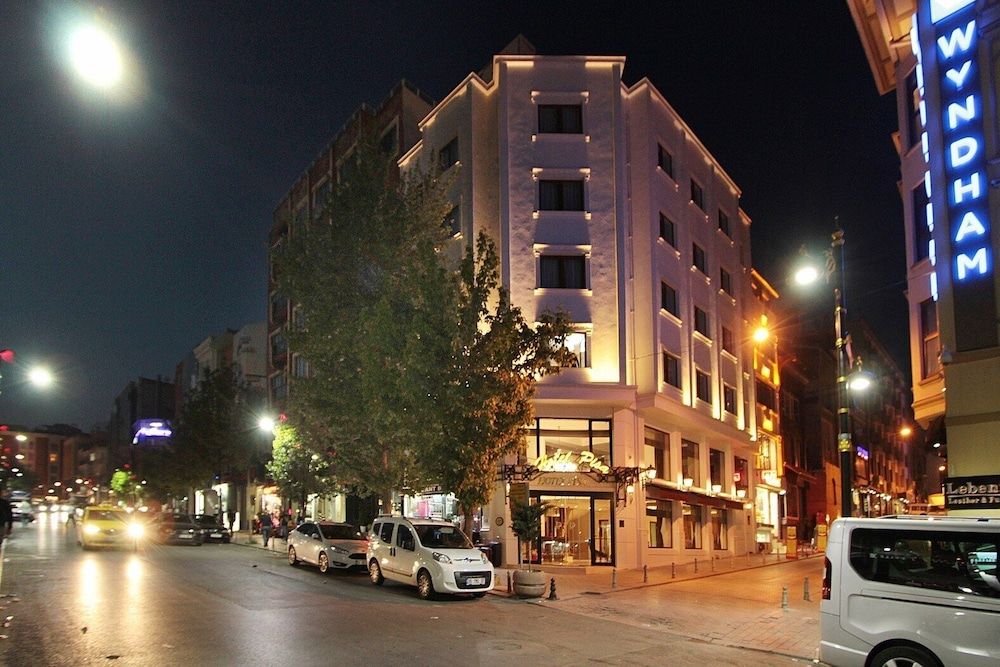 undefined Hotel Pisa 9