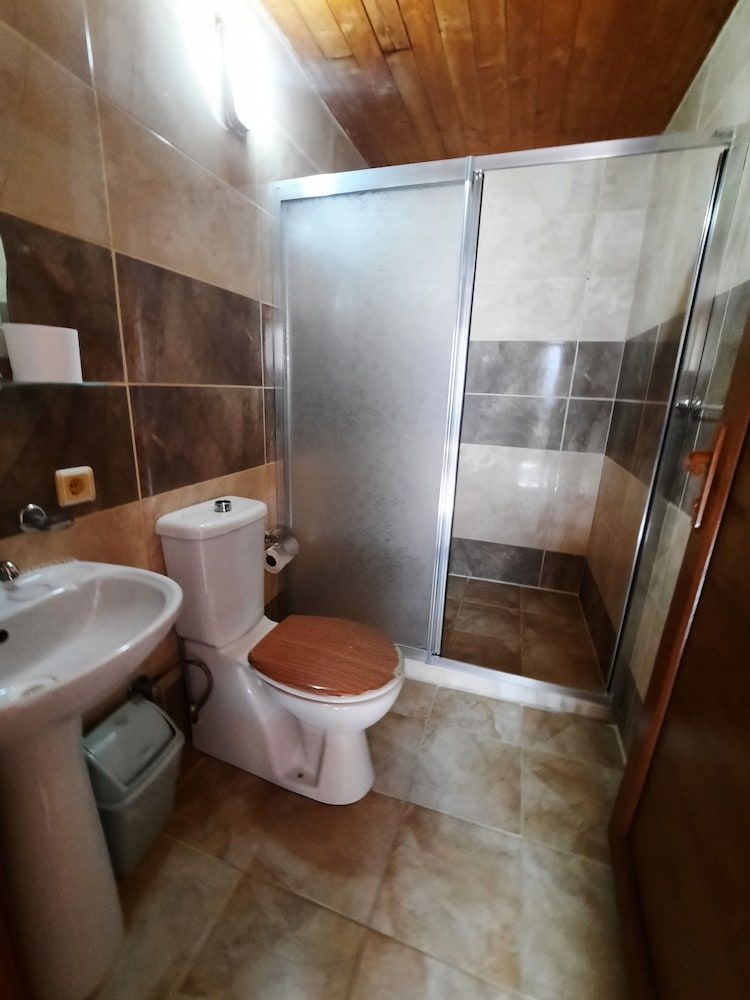 Ali Baba's House Family Twin Room, 1 Bedroom, Non Smoking, Garden View 10