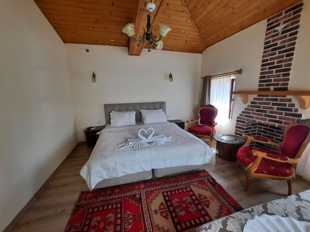 Ali Baba's House Design Double or Twin Room, 1 Bedroom, Non Smoking, Mountain View 2