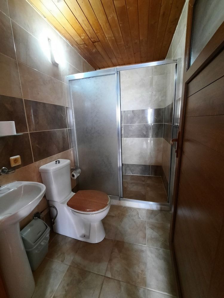 Ali Baba's House Family Twin Room, 1 Bedroom, Non Smoking, Garden View 9