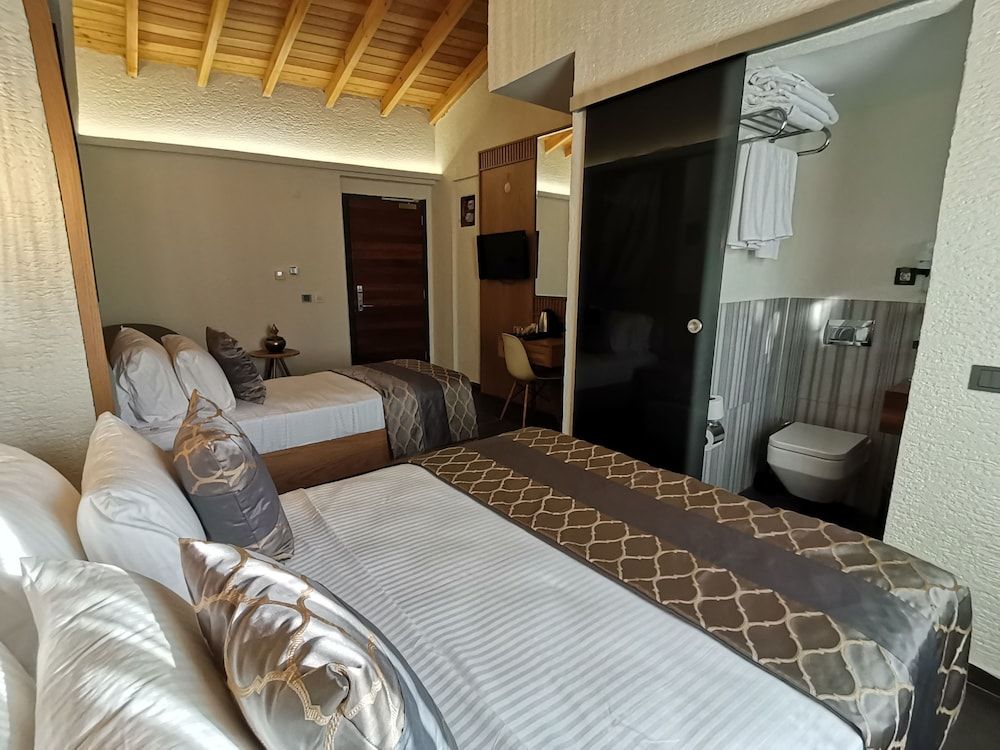 The ABC Hotel Alacati Deluxe Triple Room 6