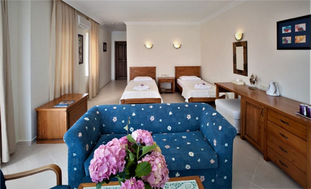 Ece Hotel Sovalye Island Standard Twin Room, 2 Twin Beds, Sea View 2