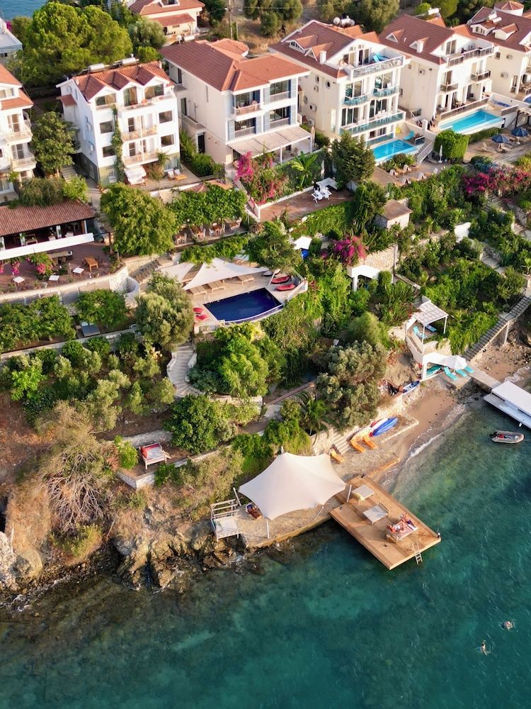 undefined Ece Hotel Sovalye Island 9