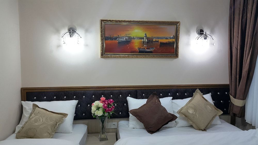 BeyazitHan Suites Deluxe Double or Twin Room 5