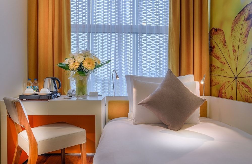 undefined Tav Airport Hotel Izmir 5