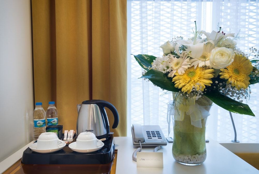 undefined Tav Airport Hotel Izmir 8