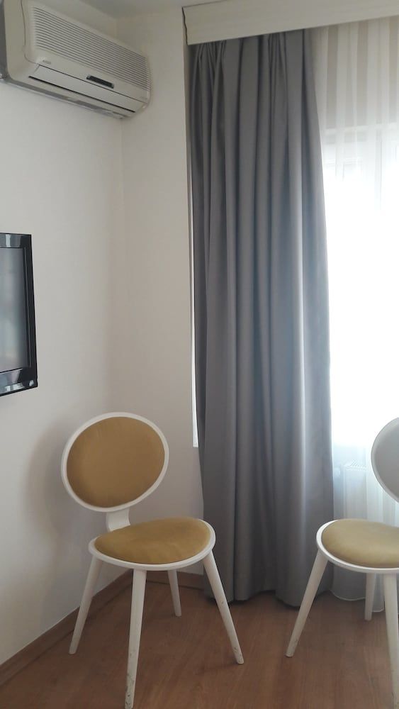 undefined Hotel Liva Suite 5