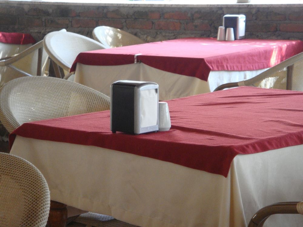 undefined Besik Hotel 9