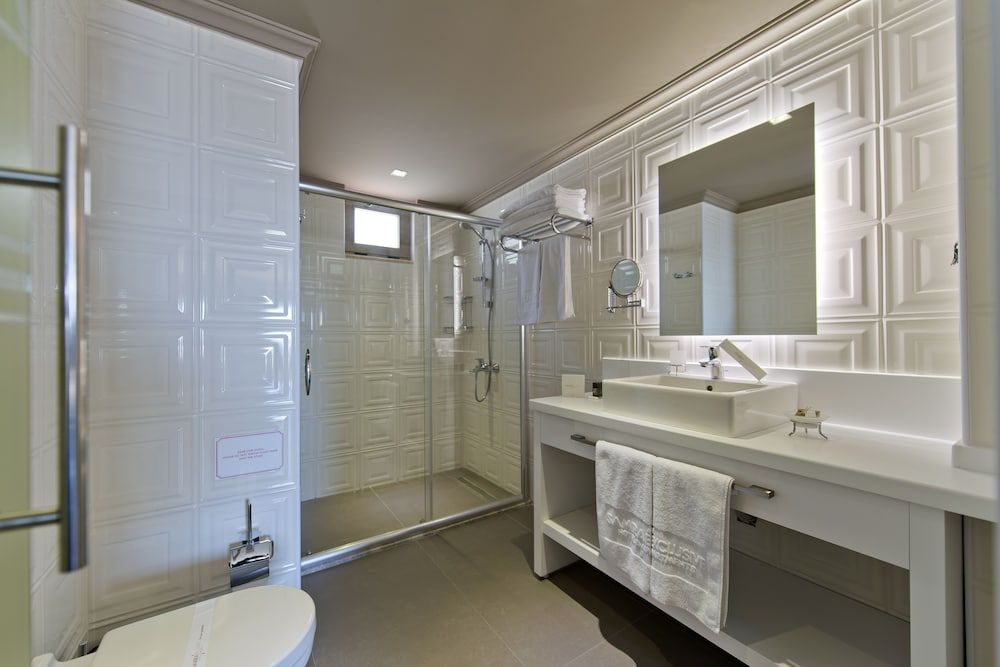 Exclusive Suite, 2 Bedrooms, Kitchen, Sea View