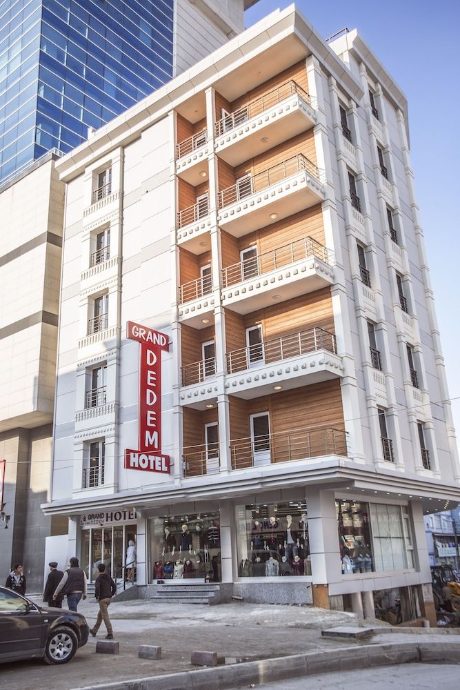 undefined Grand Dedem Hotel 3
