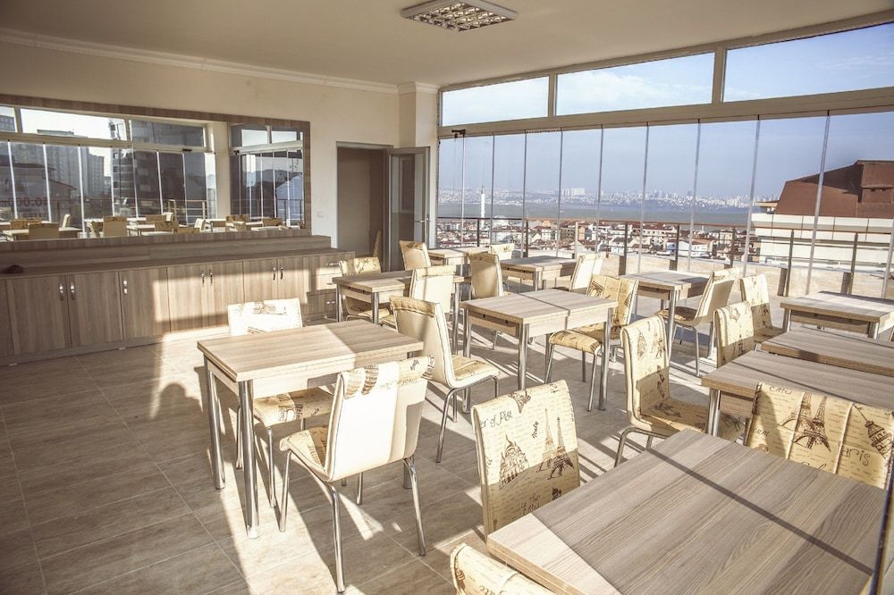undefined Grand Dedem Hotel