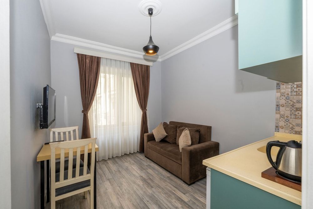 Cirrus Suites Studio Suite, 1 Bedroom (Sofabed)