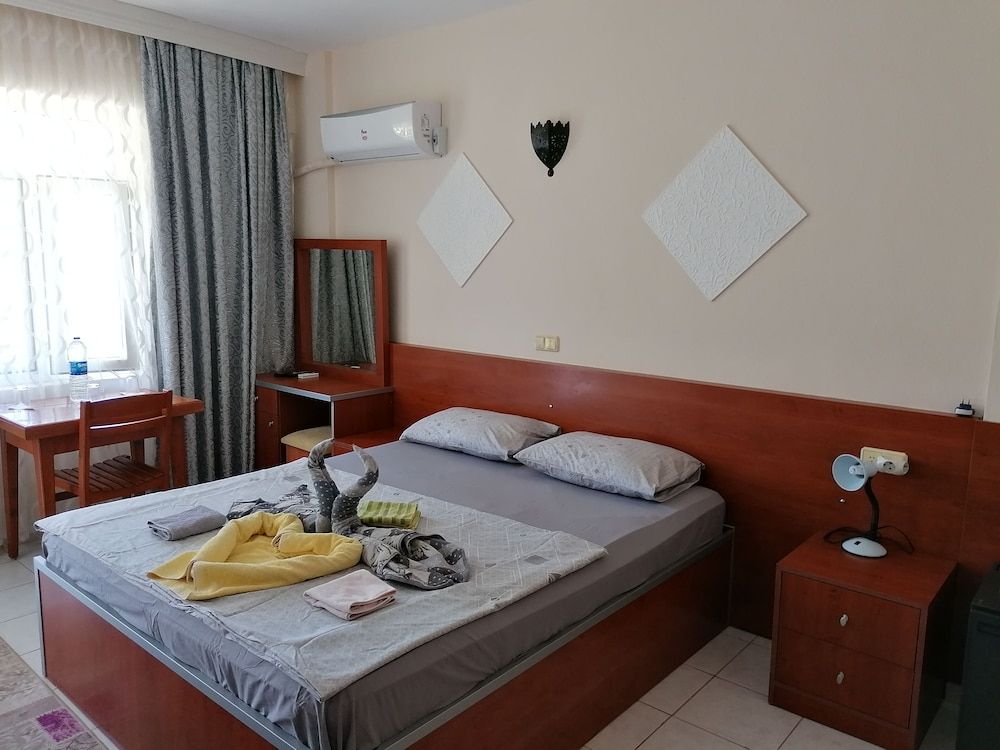 Hotel Grun Single Room 2